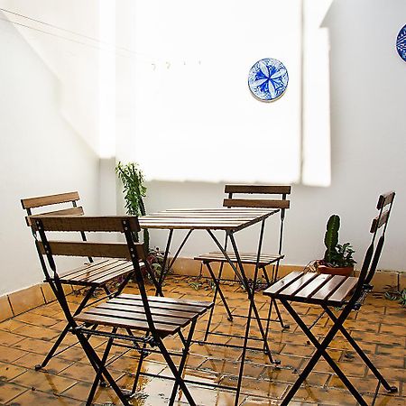 Duplex In Historic Center Apartman Sevilla Kültér fotó